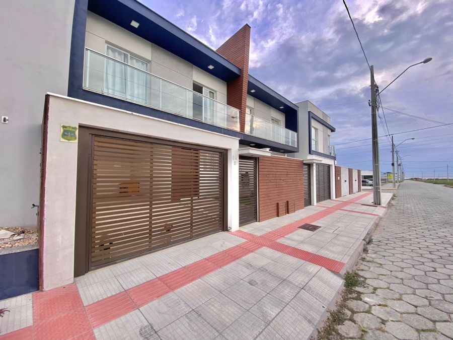 Casa - Venda - Loteamento Jardim America - Laguna - SC
