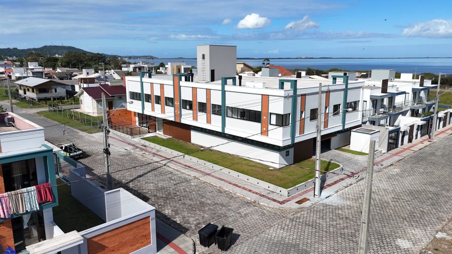 Apartamento - Venda - Loteamento Jardim America - Laguna - SC