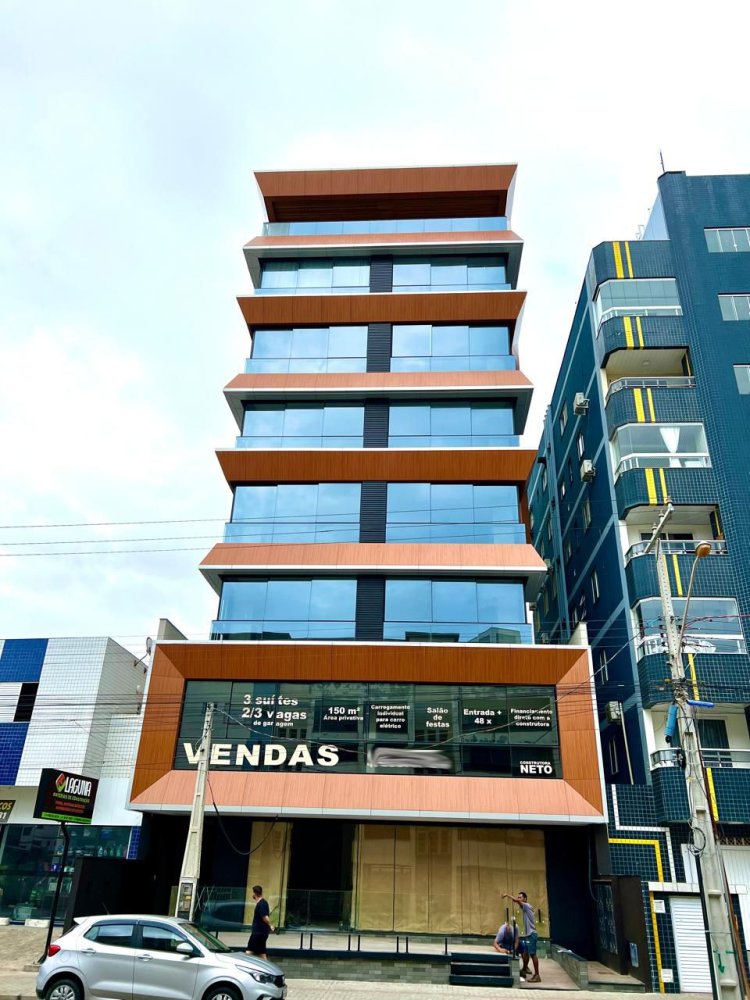 Apartamento Alto Padrão - Venda - Mar Grosso - Laguna - SC
