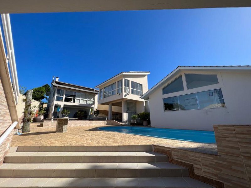 Casa Alto Padrão - Venda - Laranjeiras - Pescaria Brava - SC