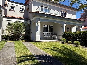 CASA - COND. VILLA DE SETULBAL