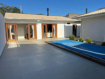 CASA A VENDA